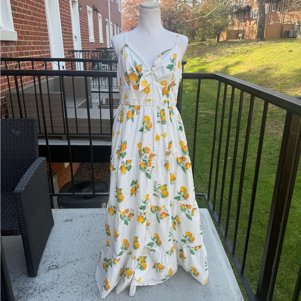 mi ami White Lemon Print Maxi Dress with Spaghetti Straps Size xl
